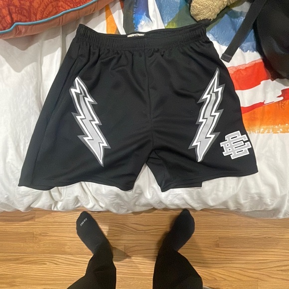 Eric Emmanuel bolt short - Picture 6 of 6